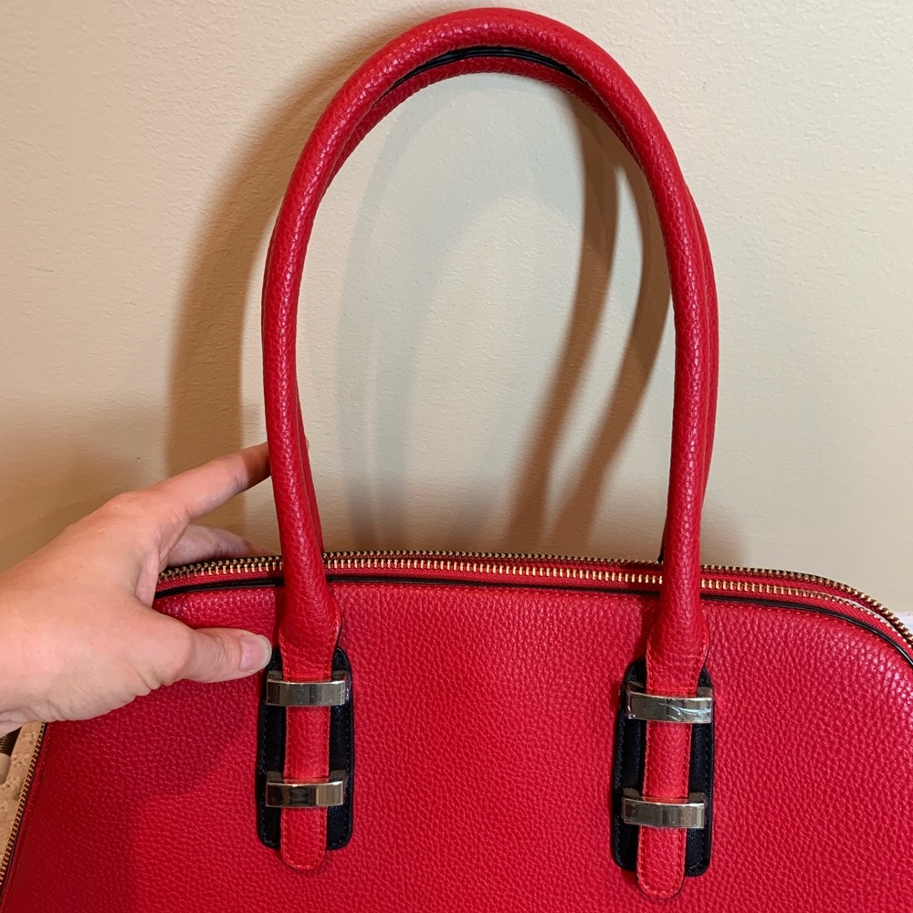 Charming Charlie GORGEOUS Red Bag - Picture 2 of 6